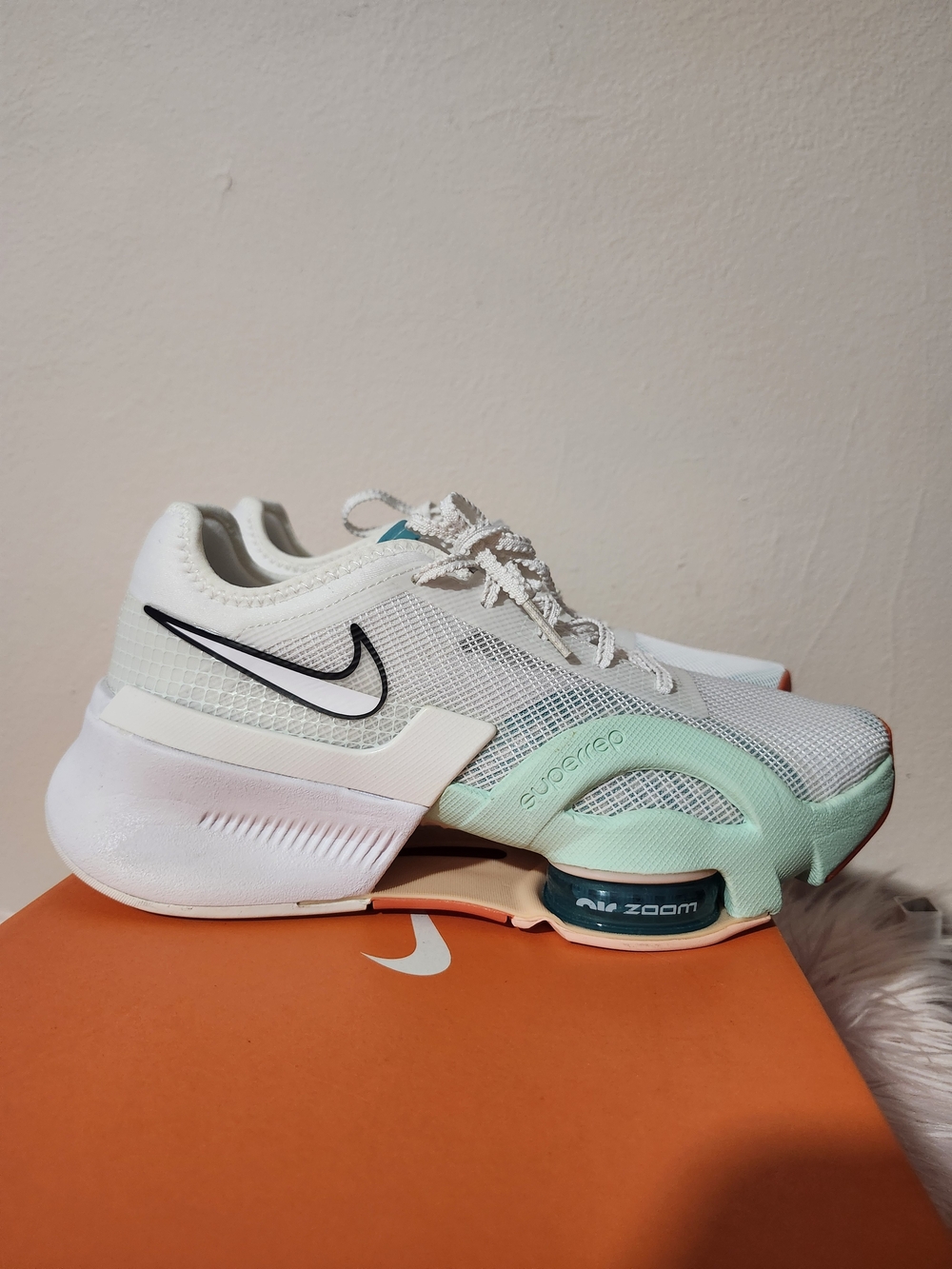 Nike Women’s White & Mint Air Zoom Training Sneakers